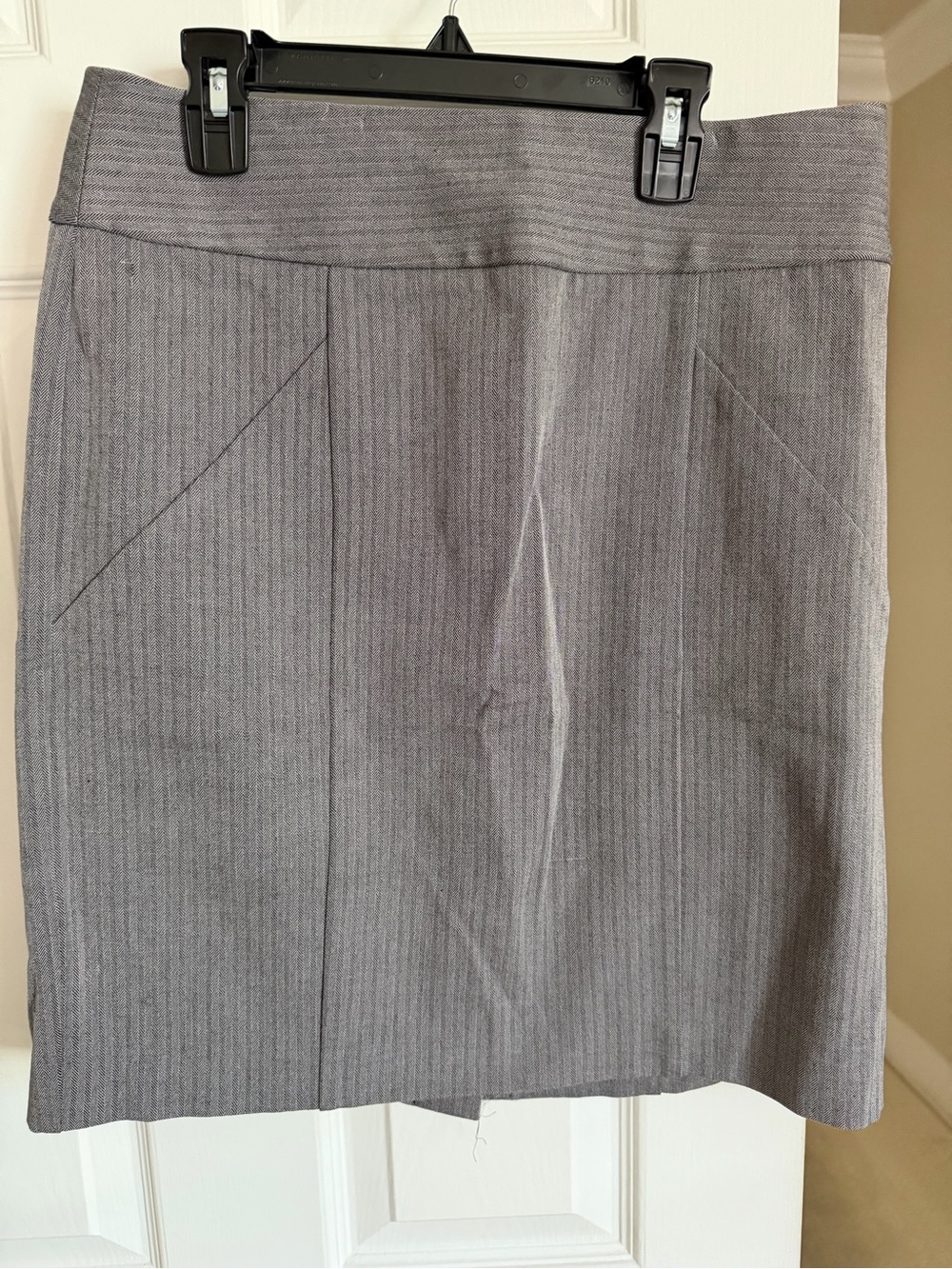 Banana Republic Gray Pinstripe Pencil Skirt